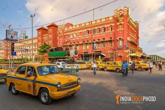 Taxi near Howrah station colonial building at Kolkata