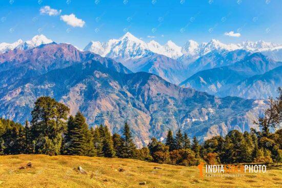 Scenic Himalaya landscape view at Munsiyari Uttarakhand